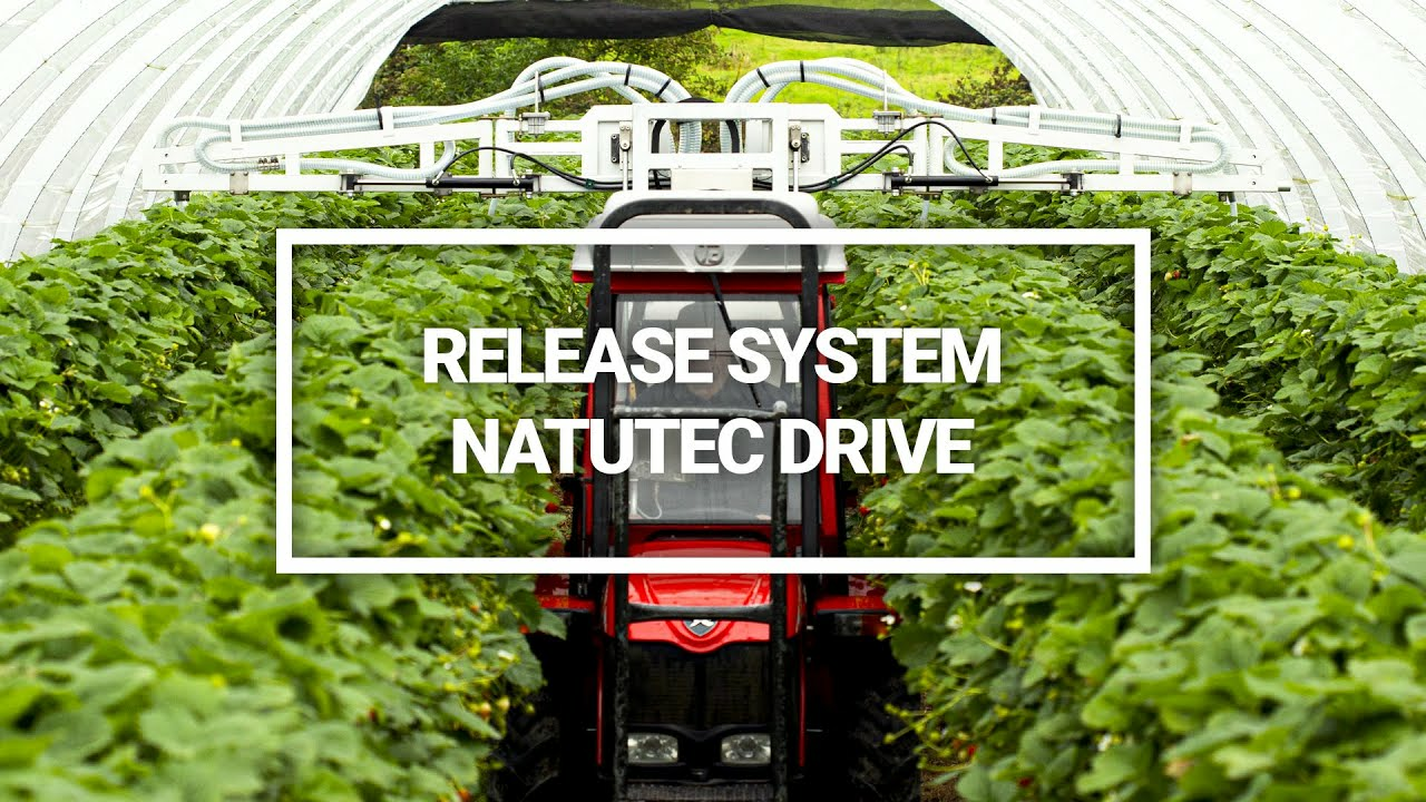 Koppert's Natutec Drive, the release system for predatory mites using existing farm equipment Koppert's Natutec Drive, the release system for predatory mites using existing farm equipment