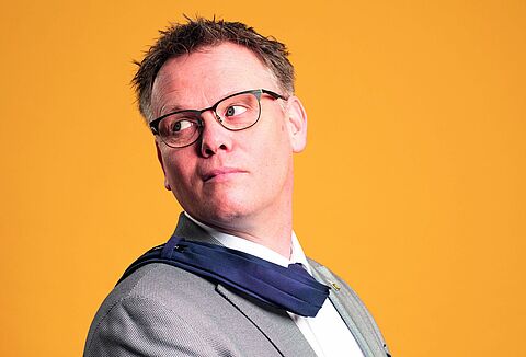 Vraag een politicus op de koffie